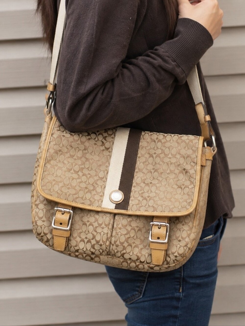 Coach Signature Messenger Crossbody Bag Khaki Brown Stripe Vintage Y2K F70132